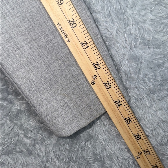 Express Women's Blazer in Soft Gray - Picture 10 of 11